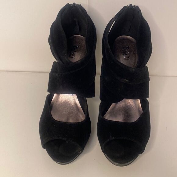 Be Wild Sexy Shoes Black Velvet - Picture 1 of 4